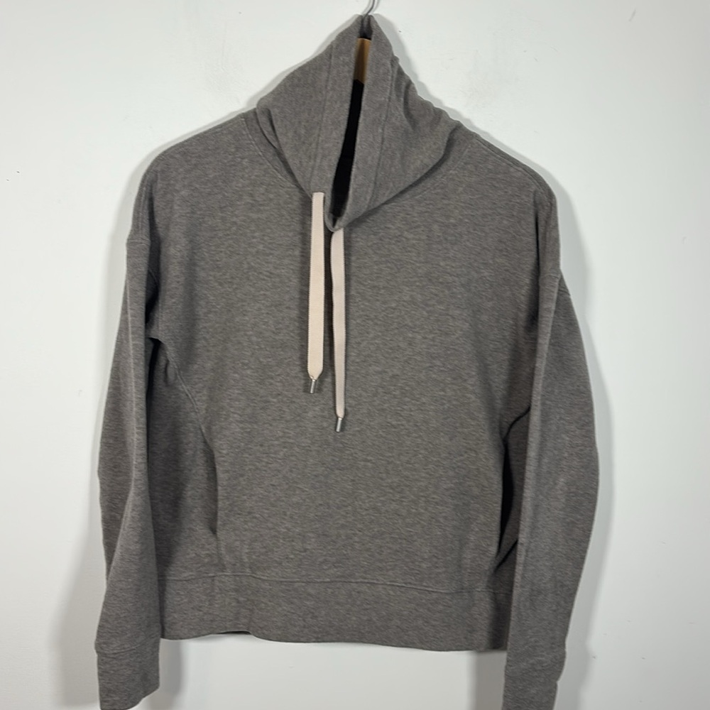 lululemon athletica Heather Gray Funnel Neck Drawstring Pullover